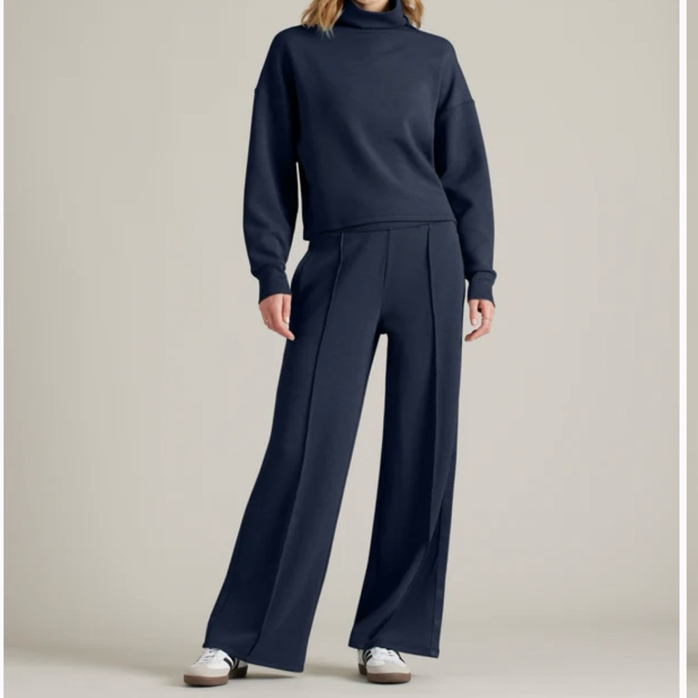 Rhone Dreamglow Matching set